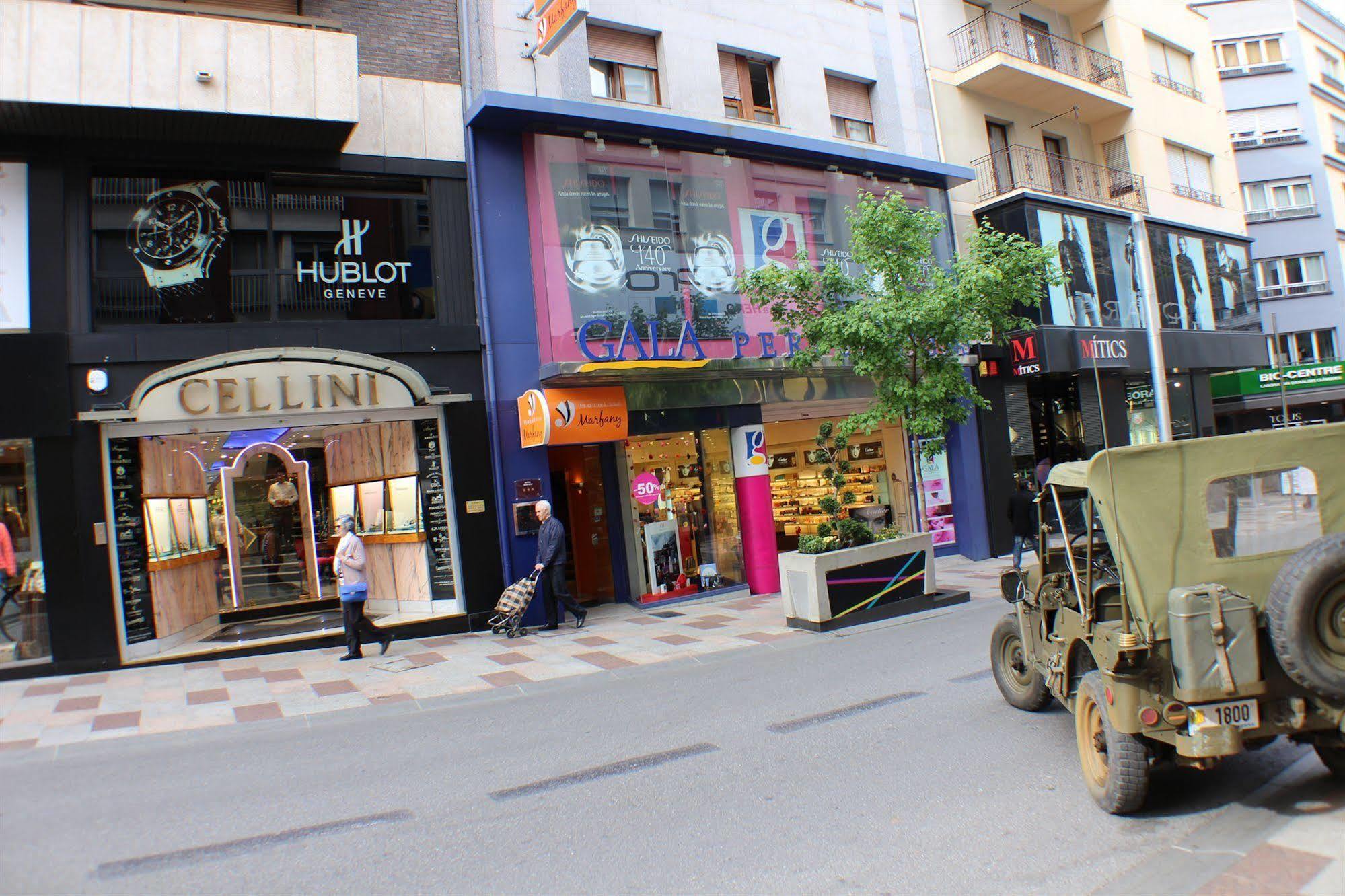 Hotel Marfany Andorra la Vella Luaran gambar